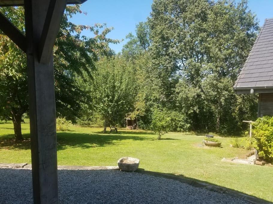 Gite De La Tuillere, Maison Contemporaine En Bois Avec Vue Et Piscine Saint-Aulaire Kültér fotó